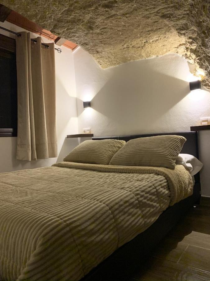 Apartamentos3Cuevas Setenil De Las Bodegas المظهر الخارجي الصورة