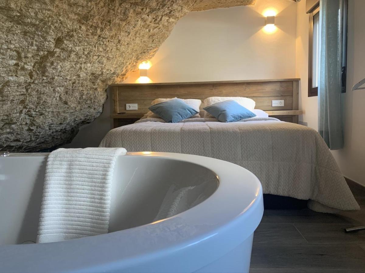 Apartamentos3Cuevas Setenil De Las Bodegas المظهر الخارجي الصورة