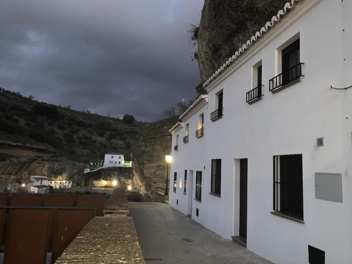 Apartamentos3Cuevas Setenil De Las Bodegas المظهر الخارجي الصورة